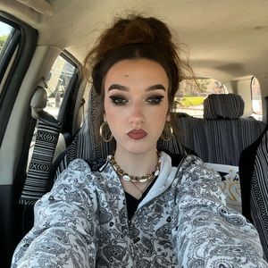 Meet your Posher, Sheridan